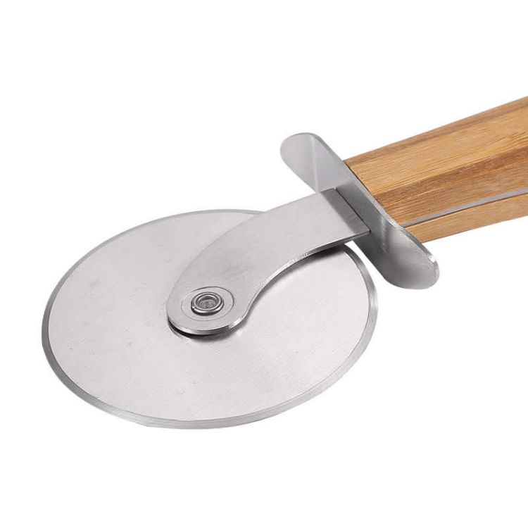 Picture of Pizza Cutter Wheel with Hand Carved Wooden Handle