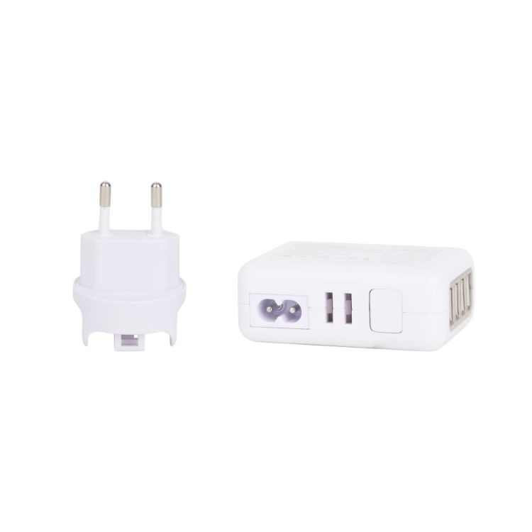 Picture of 4 Ports USB Travel Adapter