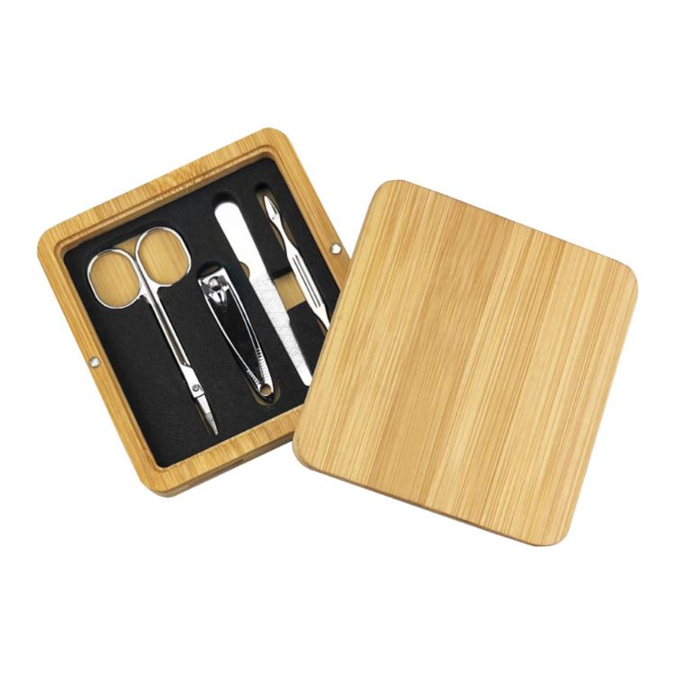 Picture of Mulla Bamboo Manicure Set