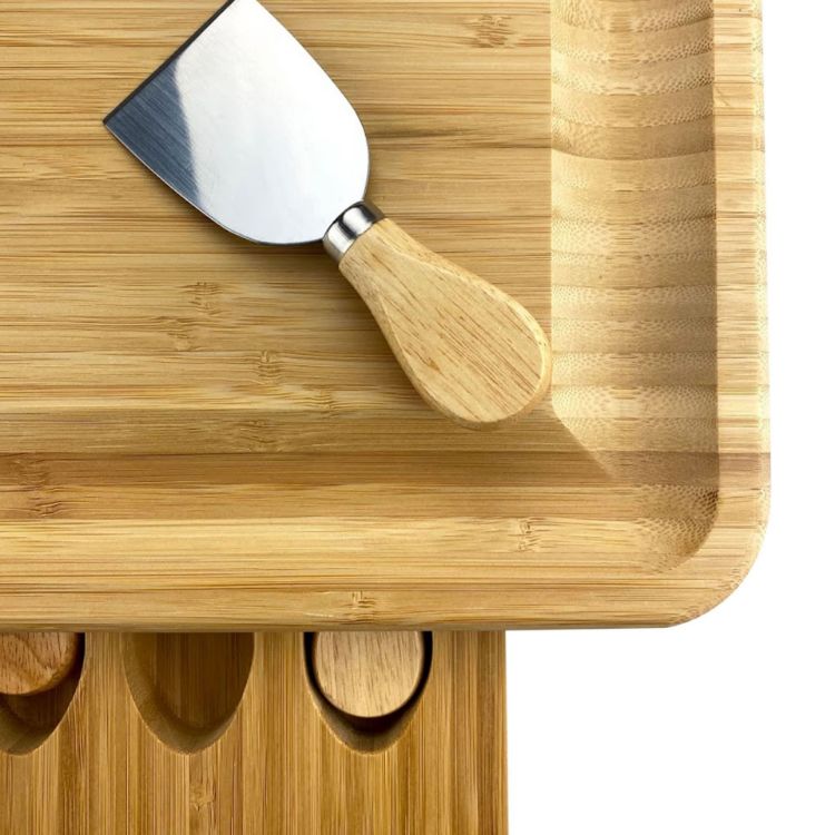 Picture of Maison Cheeseboard & Knife Set