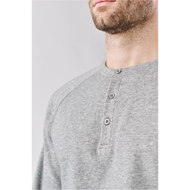 Picture of Men's Monashee Henley