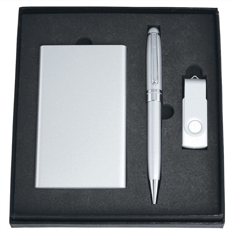 Picture of Powerbank, USB (8GB) and Pen Giftset