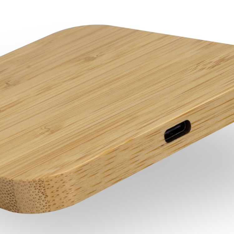 Picture of NATURA Bamboo Wireless Fast Charging Hub